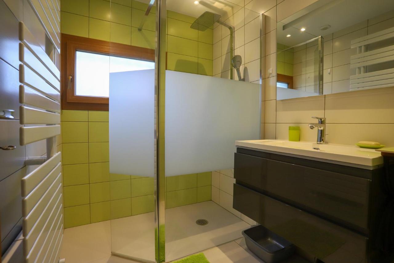 Le Vintage Grand Appartement 4 Etoiles Avec Jardin Proche Du Lac Аннесі Екстер'єр фото